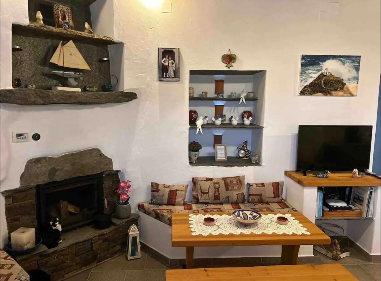 Apartmán Diavrouxas House In Sifnos Cherronisos  Exteriér fotografie